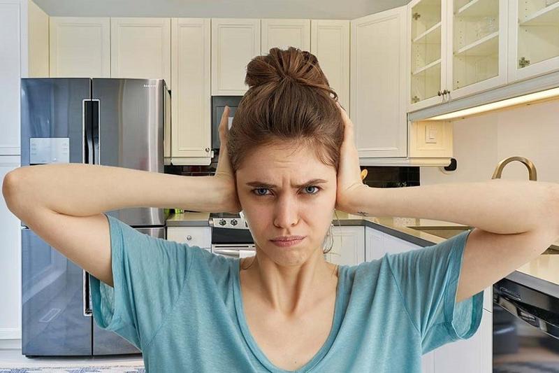 دلیل تولید صدای زیاد در داخل یخچال سامسونگ چیست؟